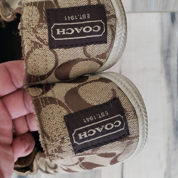 Coach slip on sneakers size 8.5 - Picture 3 of 6